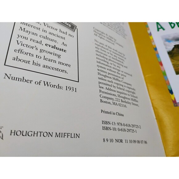 5/$25 A Brave Past Gr. 6 Leveled Reader 6.4.1 Margarita Robleda Paperback 2004 - Picture 2 of 3